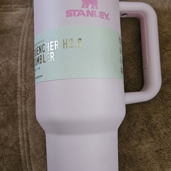 Stanley Pink Quencher H2.0 Tumbler - Picture 1 of 7